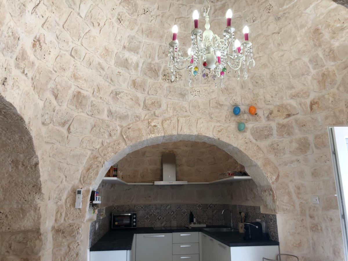 Trullo Dell' Edera Con Piscina Privata Apartment Alberobello Exterior photo