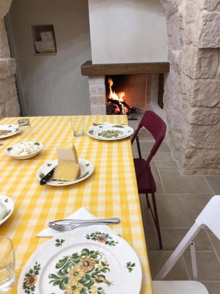 Trullo Dell' Edera Con Piscina Privata Apartment Alberobello Exterior photo