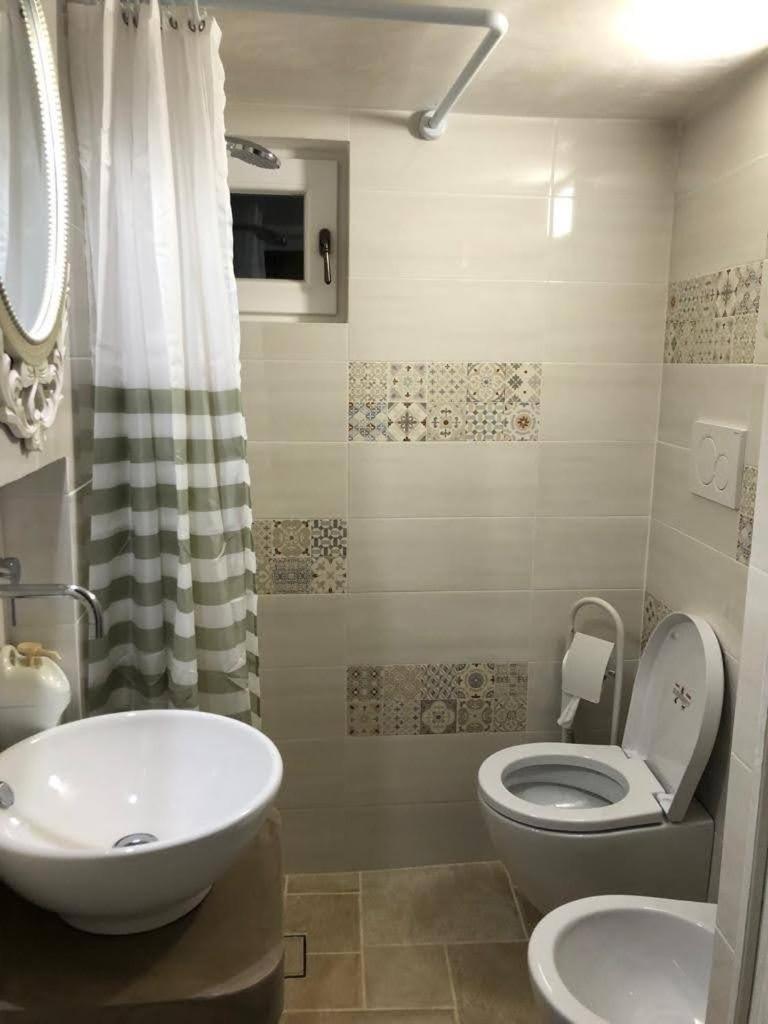 Trullo Dell' Edera Con Piscina Privata Apartment Alberobello Exterior photo