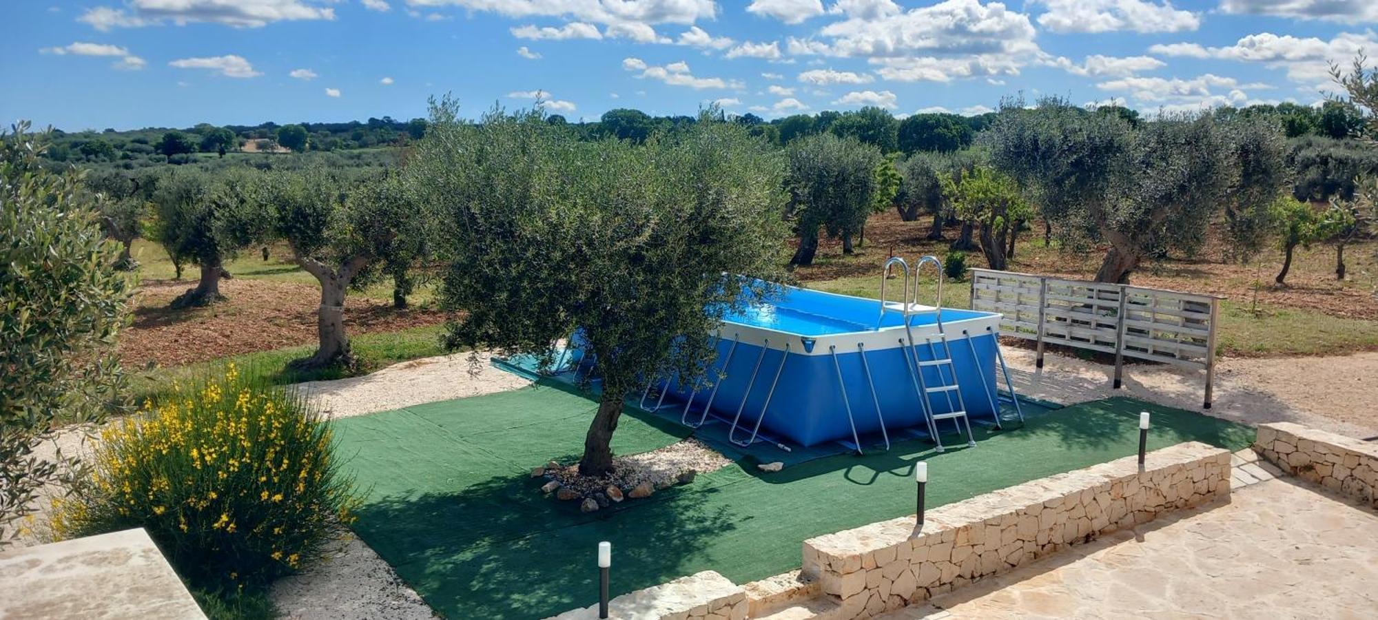 Trullo Dell' Edera Con Piscina Privata Apartment Alberobello Exterior photo